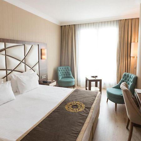 Moda Mour Hotel Istanboel Buitenkant foto